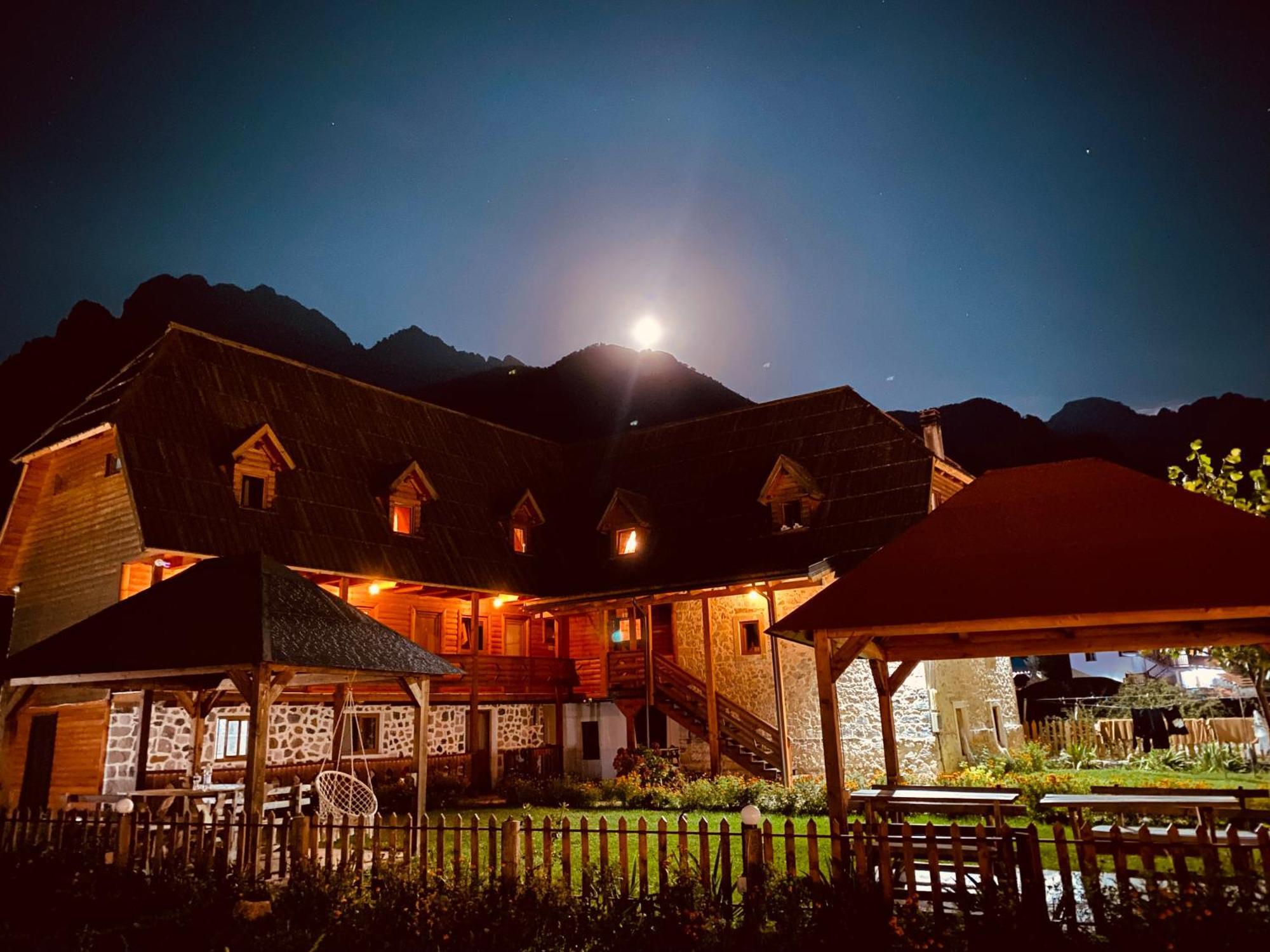 Guesthouse Prrockaj Тети Экстерьер фото